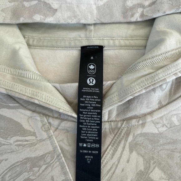NWOT Lululemon All Yours Cropped Hoodie - Picture 3 of 9